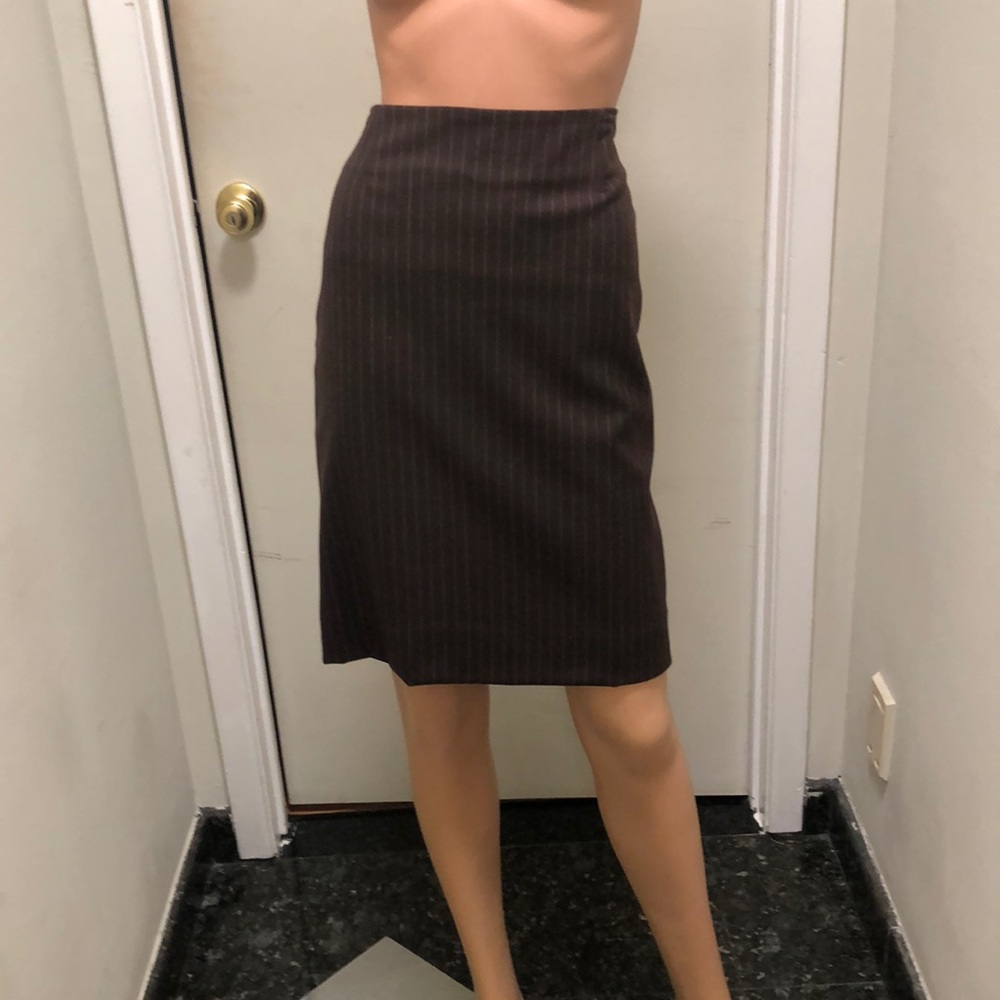 Brown skirt